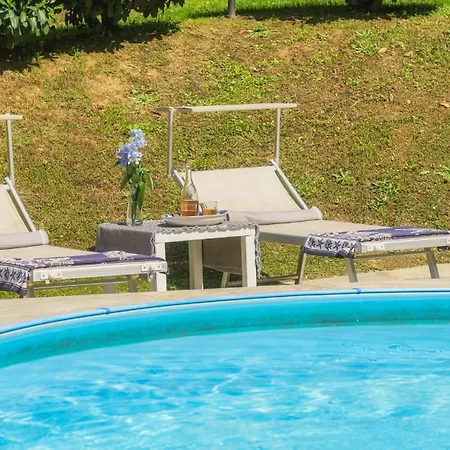 Villa Ai Due Cuori 4, Emma